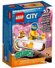 Constructor LEGO City - Furgonetă cu biciclete Stunt (60333) -1