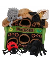 Păpuși pentru degete The Puppet Company - Hotel pentru gângănii cu 4 păpuși
