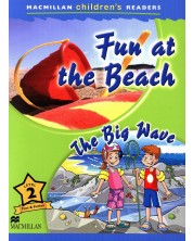 Macmillan Children's Readers: Fun at the Beach (ниво level 2)