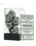 Set zaruri Chessex Opaque Poly 7 - Grey & Black (7 bucati) - 1t