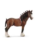 Figurina Schleich Farm World Horses - Armasar Clydesdale cu coama impletita - 1t