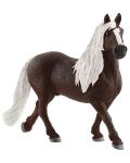 Figurina Schleich Farm World Horses - Armasar Black Forest cu coama alba - 1t