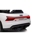 Mașină cu baterii Moni - Audi RS e-tron, alb  - 10t
