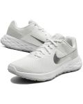 Încălțăminte sport pentru femei Nike - Revolution 6 NN, albe - 2t