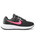 Încălțăminte sport pentru femei Nike - Revolution 6 NN, negre/roz - 1t