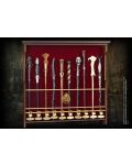 Display pentru baghete magice The Noble Collection Movies: Harry Potter - Ten Wand Display - 3t