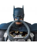 Figurină de acțiune Medicom DC Comics: Batman - Batman (Hush) (Stealth Jumper), 16 cm - 8t