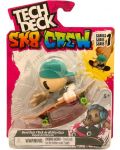 Set de joc Tech Deck SK8 Crew - Skateboard pentru degete cu figurină, cu pălărie verde - 1t