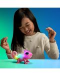 Jucărie interactivă Moose Little Live Pets - Cameleon, roz - 11t