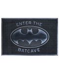 Covoras pentru usa Pyramid DC Comics: Batman - Welcome To The Batcave - 1t