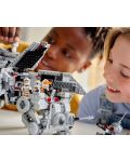Constructor LEGO Star Wars -O mașină de mers pe jos AT-TE (75337) - 5t