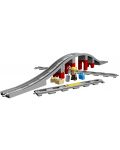 Constructor Lego Duplo - Pod si sine pentru tren (10872) - 3t
