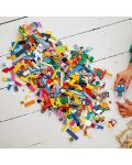 Lego Classsic - 90 de ani de joaca (11021) - 7t