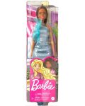 Păpușa Barbie - Cu rochie verde-albastră cu paiete - 6t