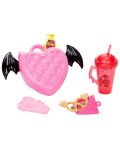 Păpuşă Monster High - Draculaura, cu animal de companie si accesorii - 5t