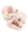 Păpuşă bebeluş Paola Reina Los Bebitos - Fetiță cu o pătură, 45 cm - 1t