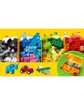 Joc de constructie Lego Classic - Cutia creativitatii (10713) - 4t