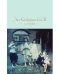 Macmillan Collector's Library: Five Children and It - 1t