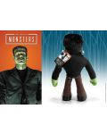Figurină de pluș The Noble Collection Universal Monsters: Frankenstein - Frankenstein, 33 cm - 4t