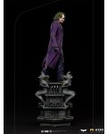 Statueta Iron Studios DC Comics: Batman - The Joker (The Dark Knight) (Deluxe Version), 30 cm - 4t