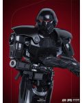 Statuetă Iron Studios Television: The Mandalorian - Dark Trooper, 24 cm - 6t