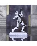 Figurina Nemesis Now Movies: Star Wars - Rock On! Stormtrooper, 18 cm - 7t