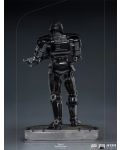 Statuetă Iron Studios Television: The Mandalorian - Dark Trooper, 24 cm - 8t