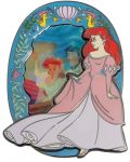 Insigna Loungefly Disney: The Little Mermaid - Lenticular Princess - 1t
