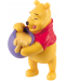 Figurină Bullyland Winnie The Pooh - Winnie the Pooh, cu un borcan de miere - 1t