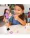 Set de joc Barbie Skipper - Baby-sitter Barbie cu șuvițe mov și bluză cu inimă - 5t