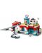 Set de construit Lego Duplo Town - Parcare si spalatorie auto (10948) - 3t