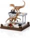 Figurina The Noble Collection Movies: Jurassic Park - Velociraptor, 18 cm - 1t
