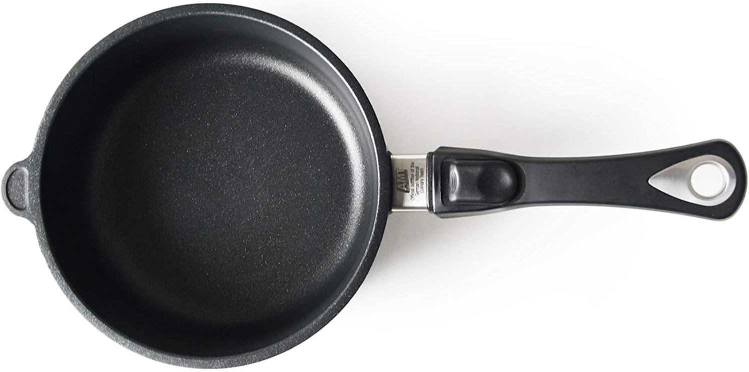 Tigaie adâncă AMT - Gastroguss, 20 cm, negru