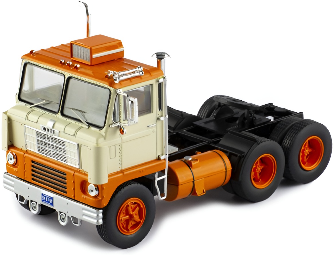Model de colecție IXO Modern: camioane - White 7400 SZM (Beige) (1960)