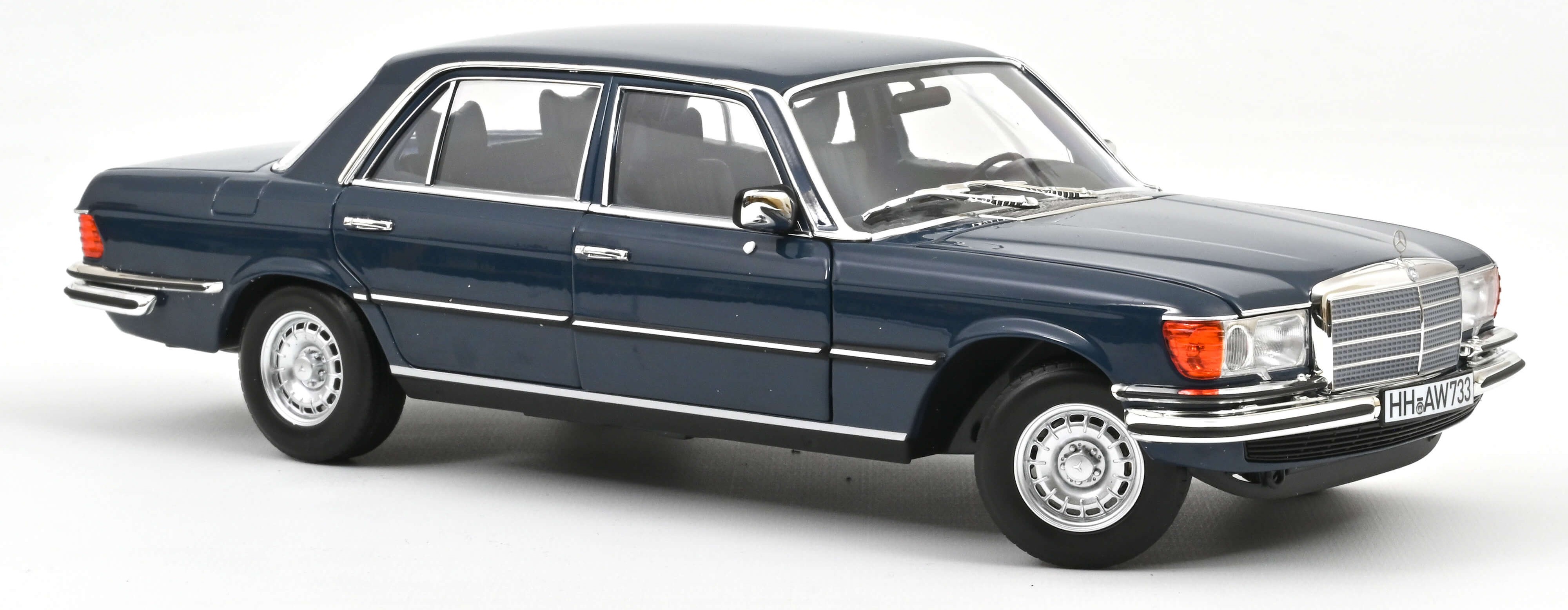 Model de colecționar  NOREV Modern: Mașini  - Mercedes-Benz 350 SEL 1979 Hansa Blue