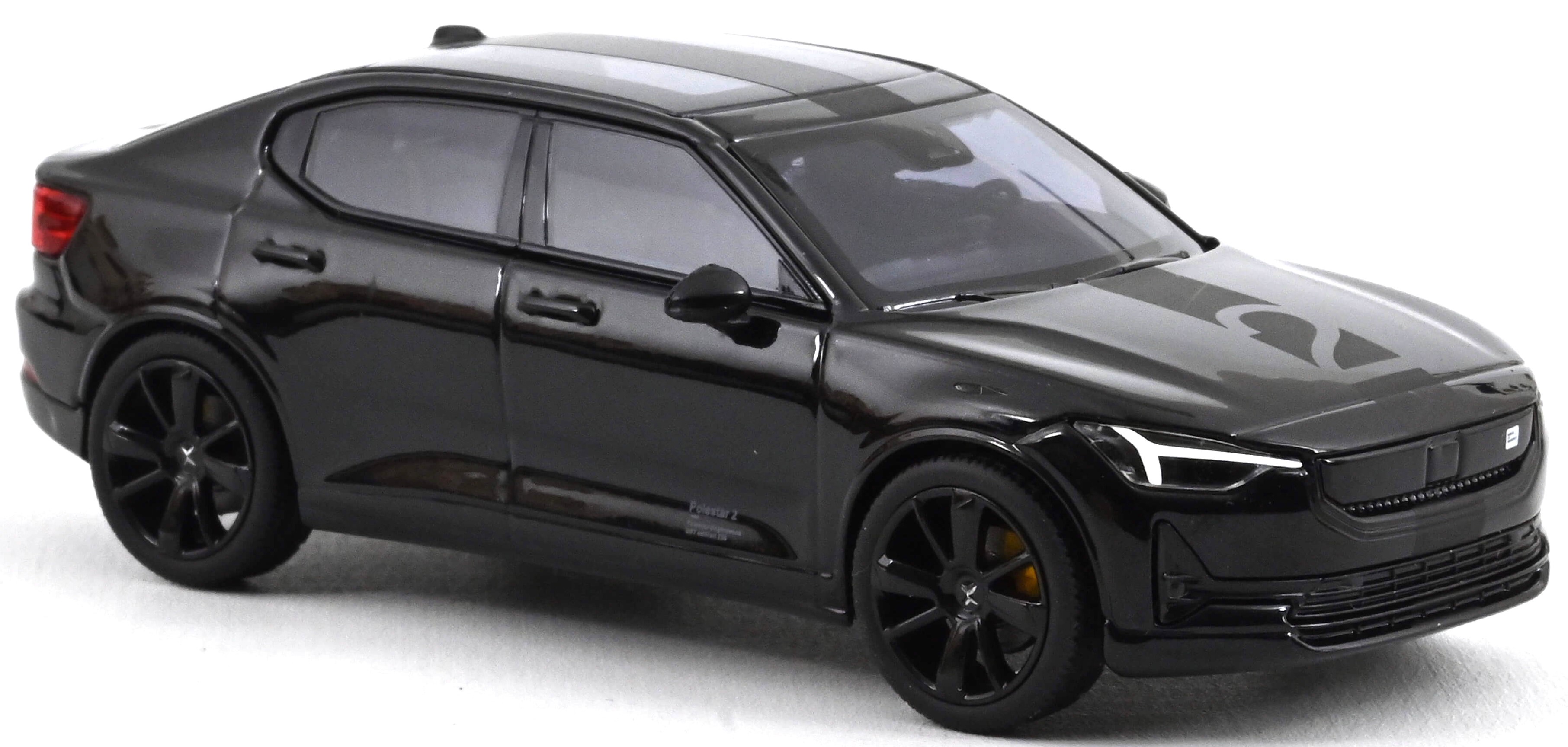 Model de colecție  NOREV Modern: Мașini - Polestar 2 BST Edition 230 Space (2024)