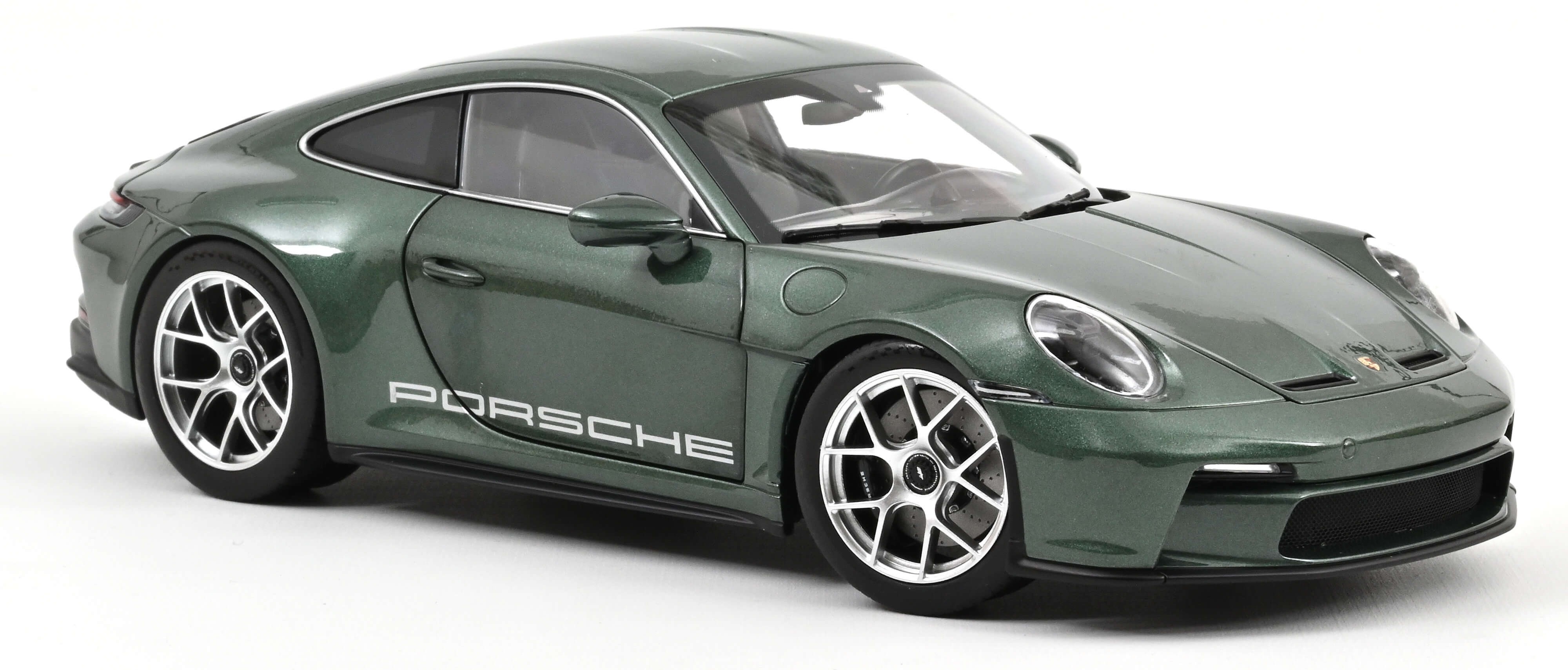 Model de colecționar  NOREV Modern: Mașini  - Porsche 911 S/T, Malachite Green Metallic, 2023