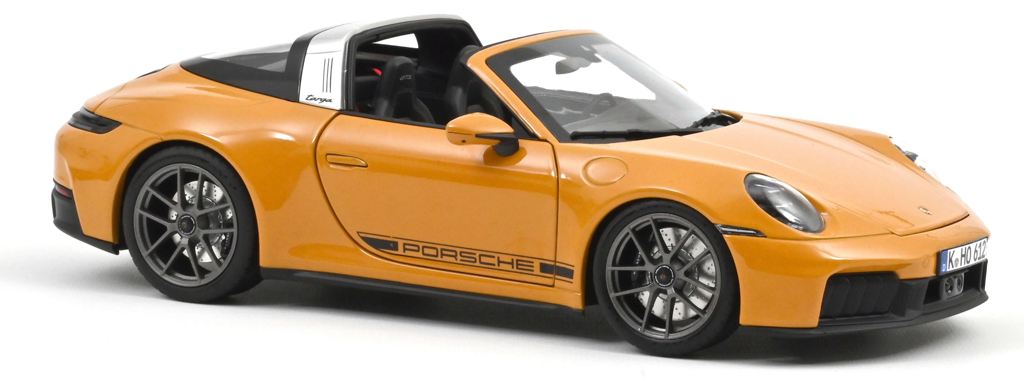 Model de colecționar  NOREV Modern: Mașini  - Porsche 911 Targa 4 GTS 2025 Bahama Yellow