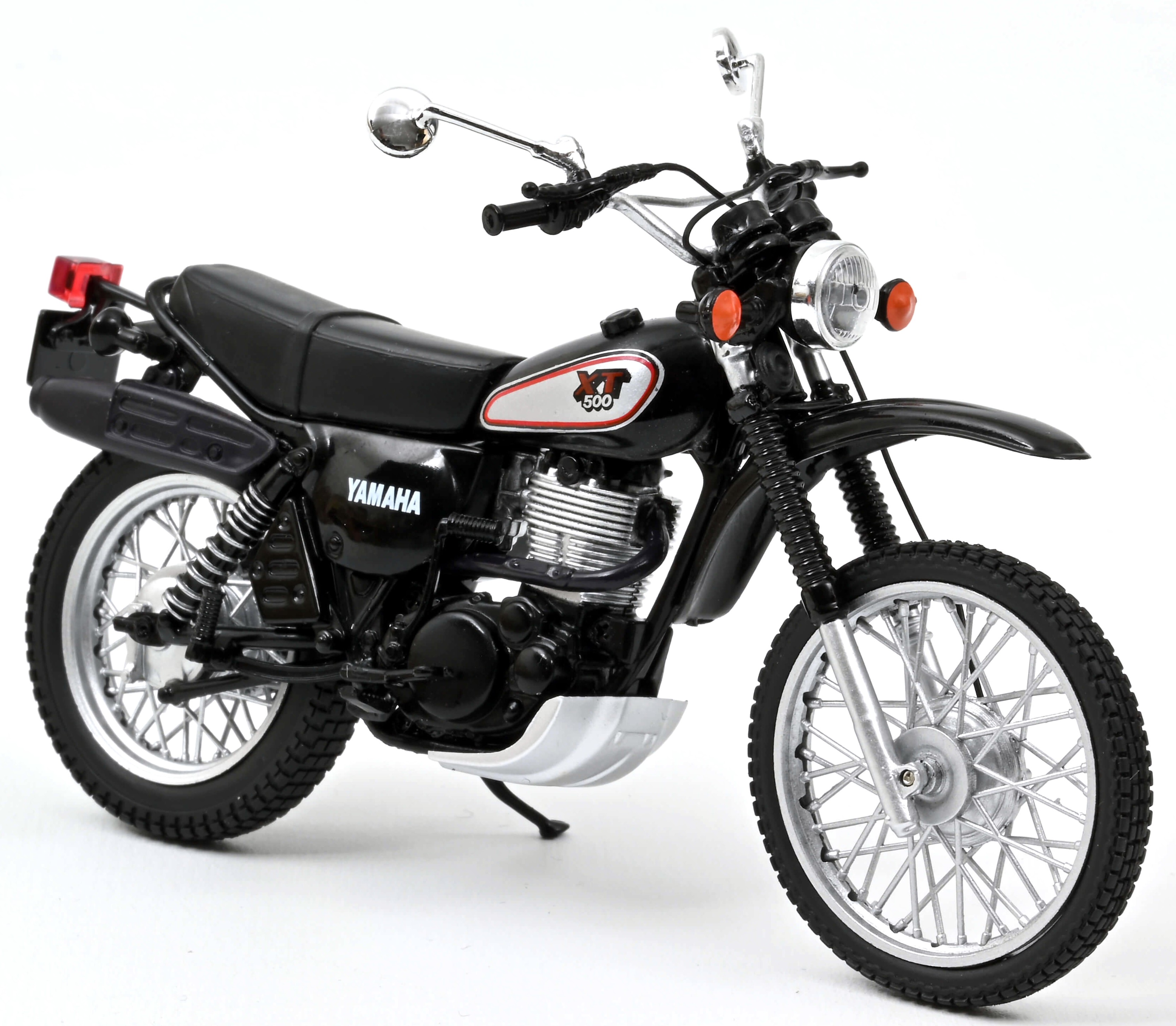 Model de colecție NOREV Modern: Motociclete - Yamaha XT500 (1988) (Black/ Silver)