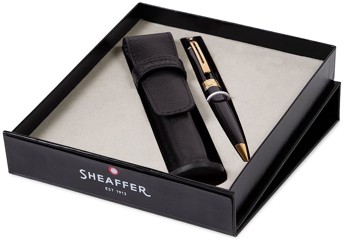 Set de pixuri  Sheaffer 300 - Glossy Black, cu husă pentru stilou