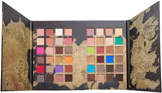 Makeup Revolution Game of Thrones - Paletă de farduri Westeros Map, 48 culori