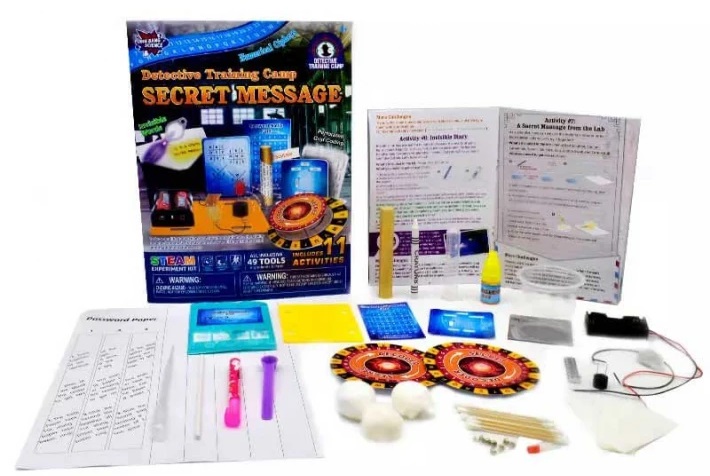 Kitul educațional Big Bang Science - Tabăra de antrenament pentru micii detectivi