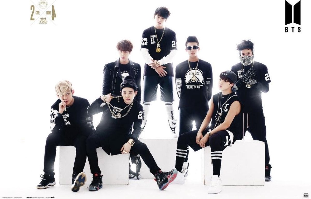 Poster Erik Music: BTS - Black and White
