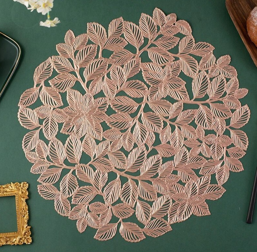 Covoraș de hrănire Morello - Rose Gold Flower, 38 cm