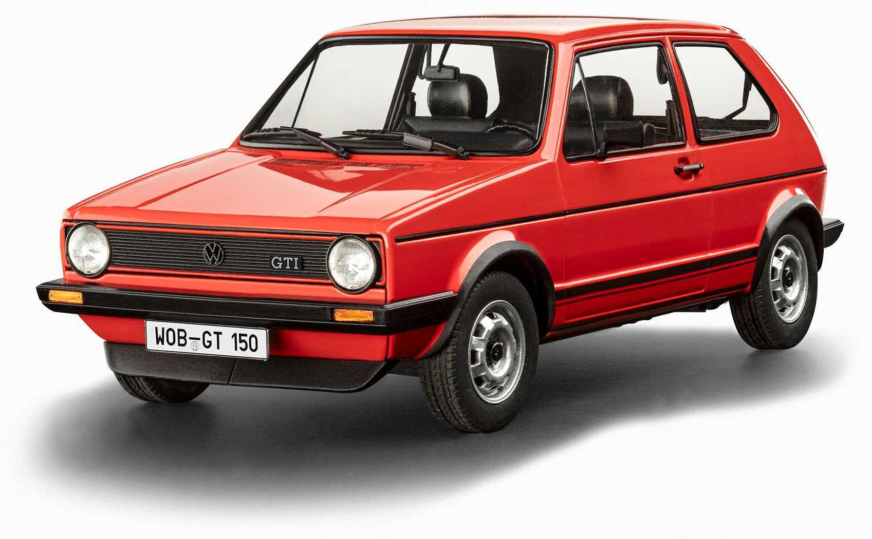 Мodel de asamblat  Revell Modern : Mașini  - Gift Set "50 Years of the VW Golf 1 GTi" (cu accesorii incluse )