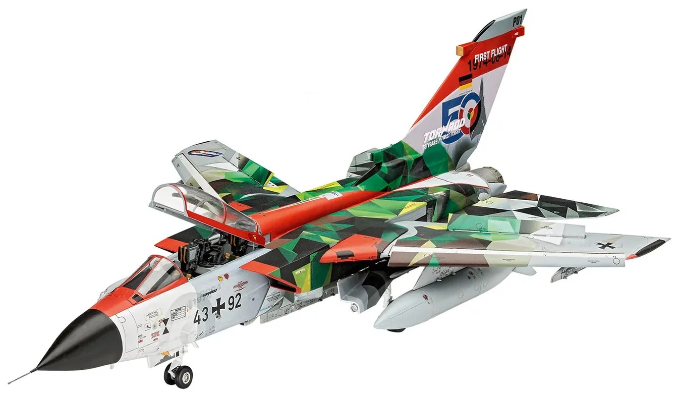 Model asamblat  Revell Militar: Luptător  Panavia Tornado IDS,A 50-a aniversare