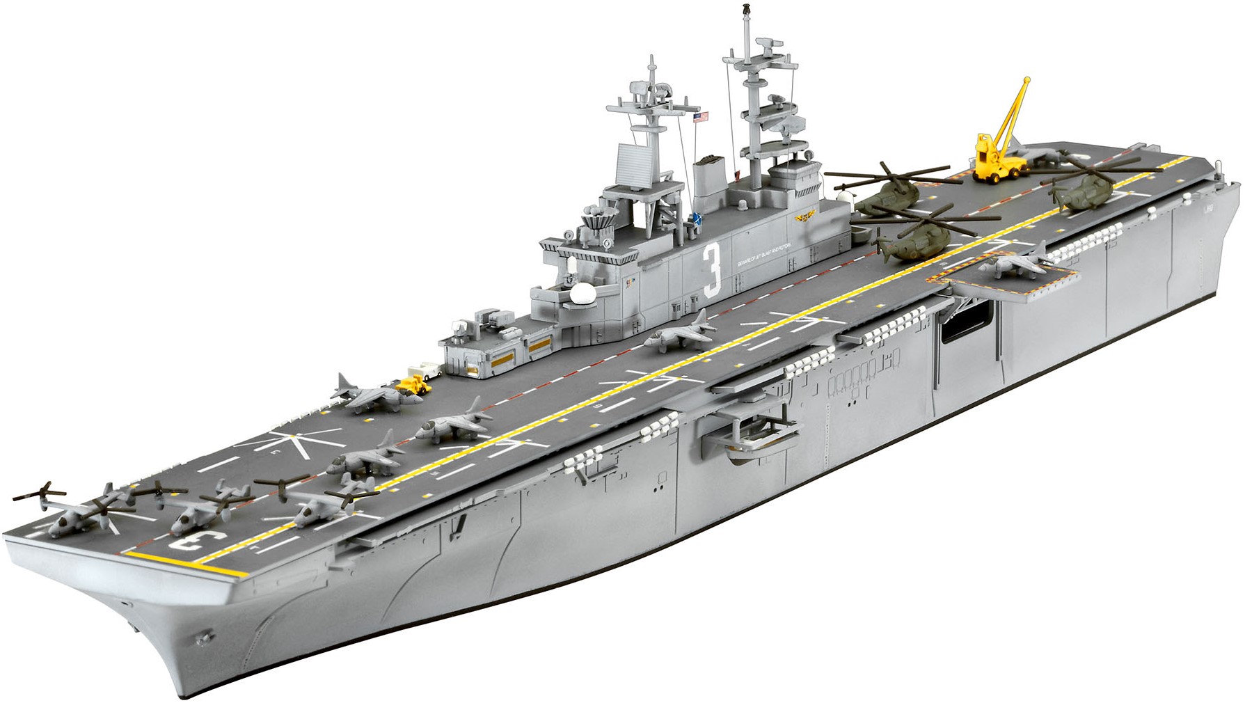 Model asamblat  Revell Militar : Nave - transportator de asalt american