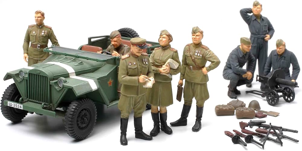 Model de asamblare TAMIYA Militar: Mașini - Vehicul de câmp rusesc GAZ-67B (TAM89767)
