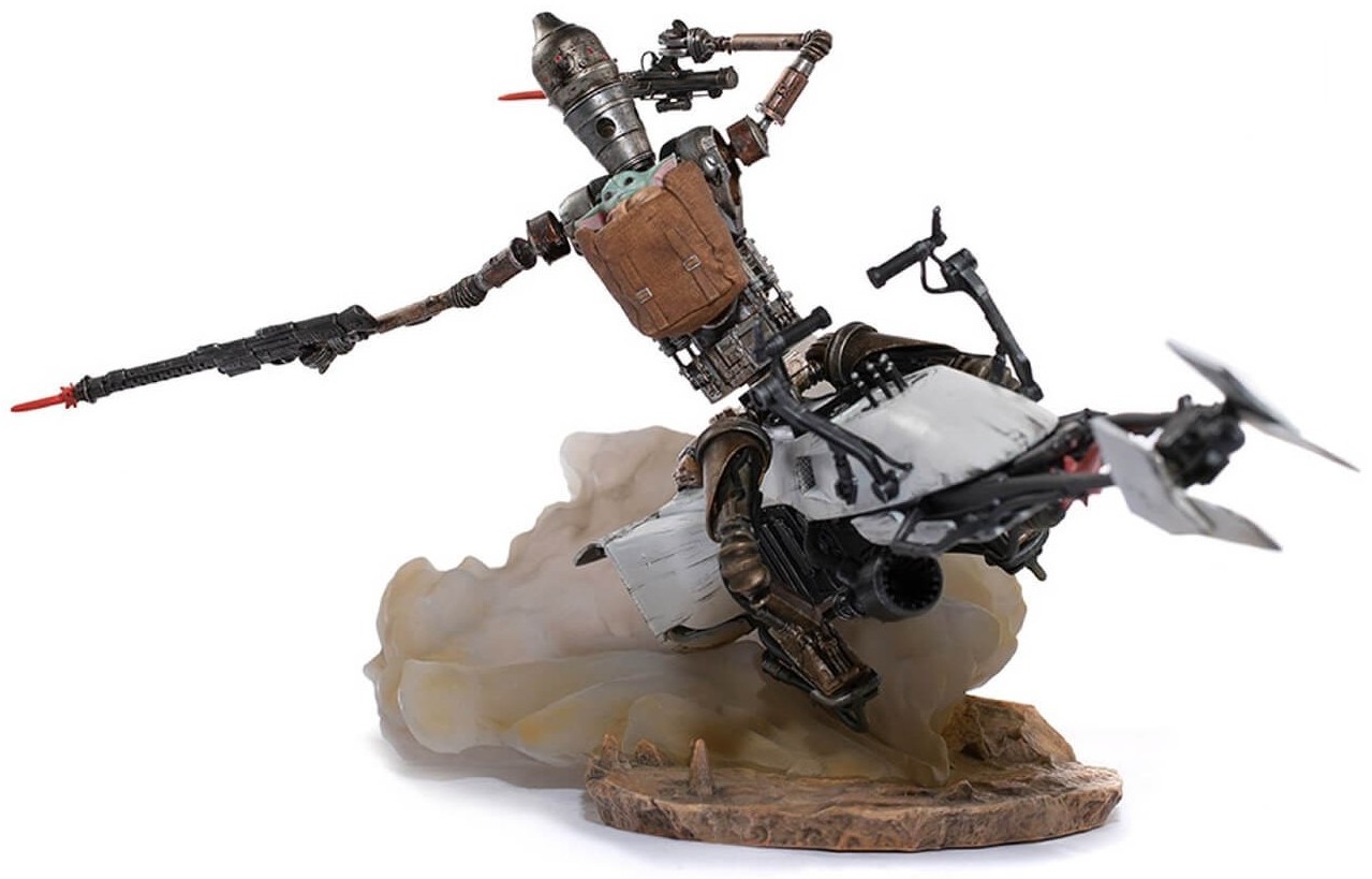 Statuetă Iron Studios Television: The Mandalorian - IG-11 &amp; The Child (Deluxe), 20 cm