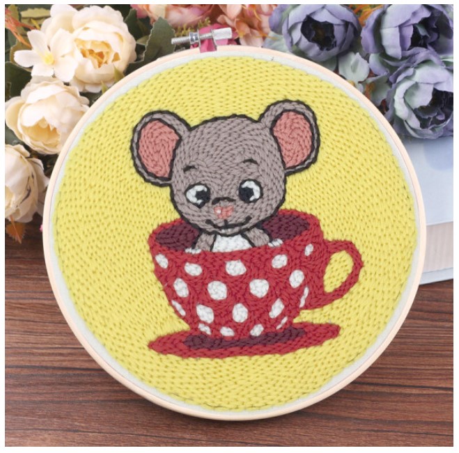 Set creativ pentru broderie Em Art - Șoricel, 15 x 15 cm